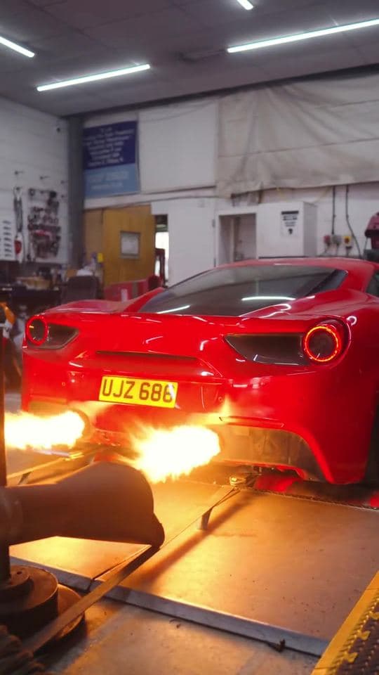 488 Pista on the dyno