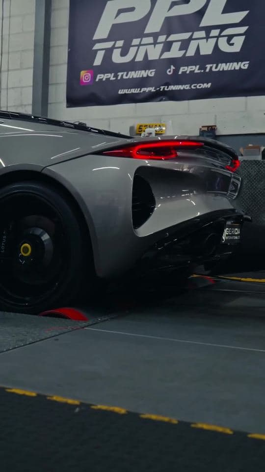 Lotus Emira — Stage 2