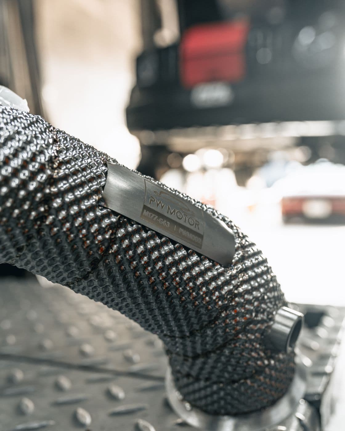 Heat-wrapped downpipe
