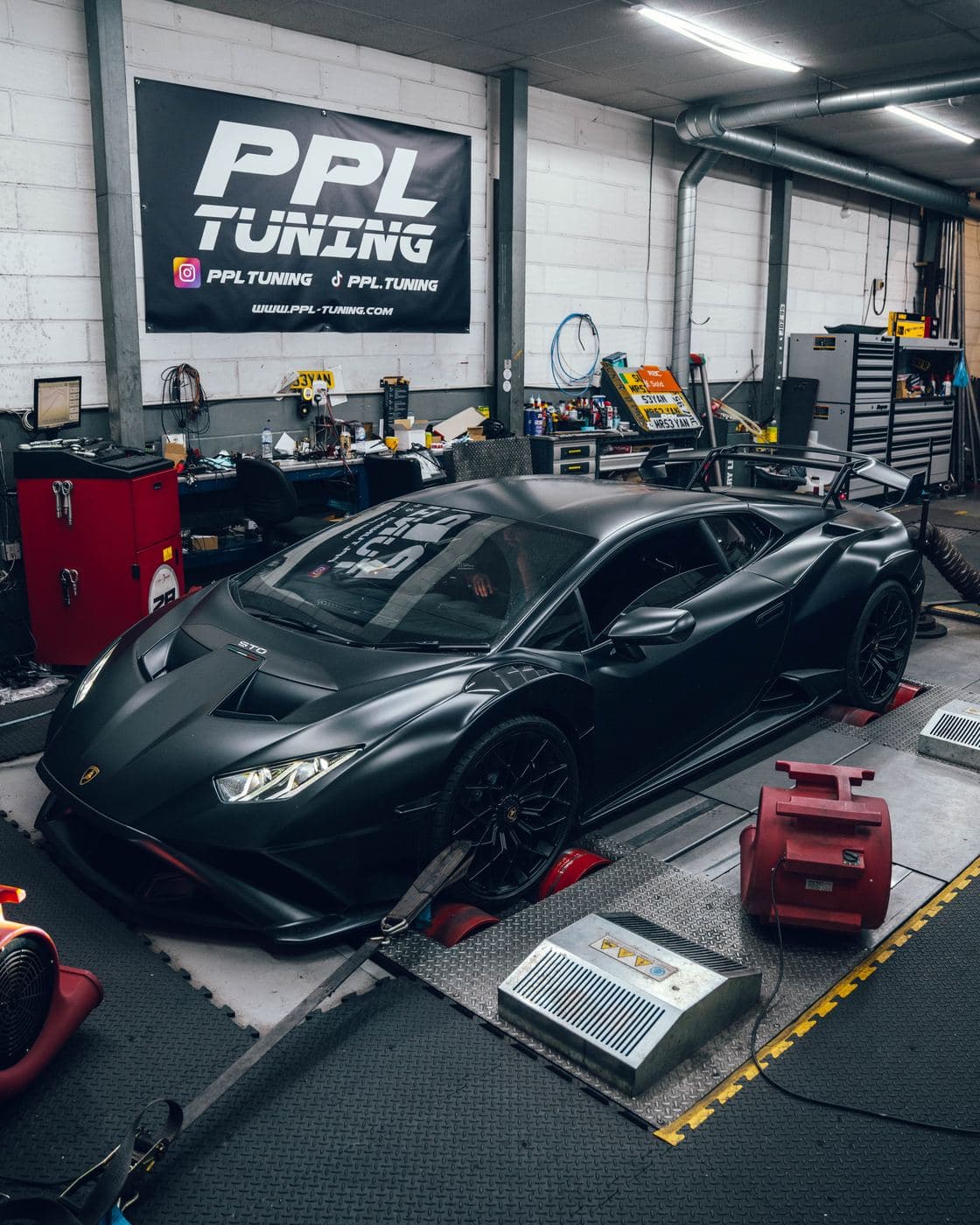 Lamborghini Huracán STO at PPL Tuning — photo 2